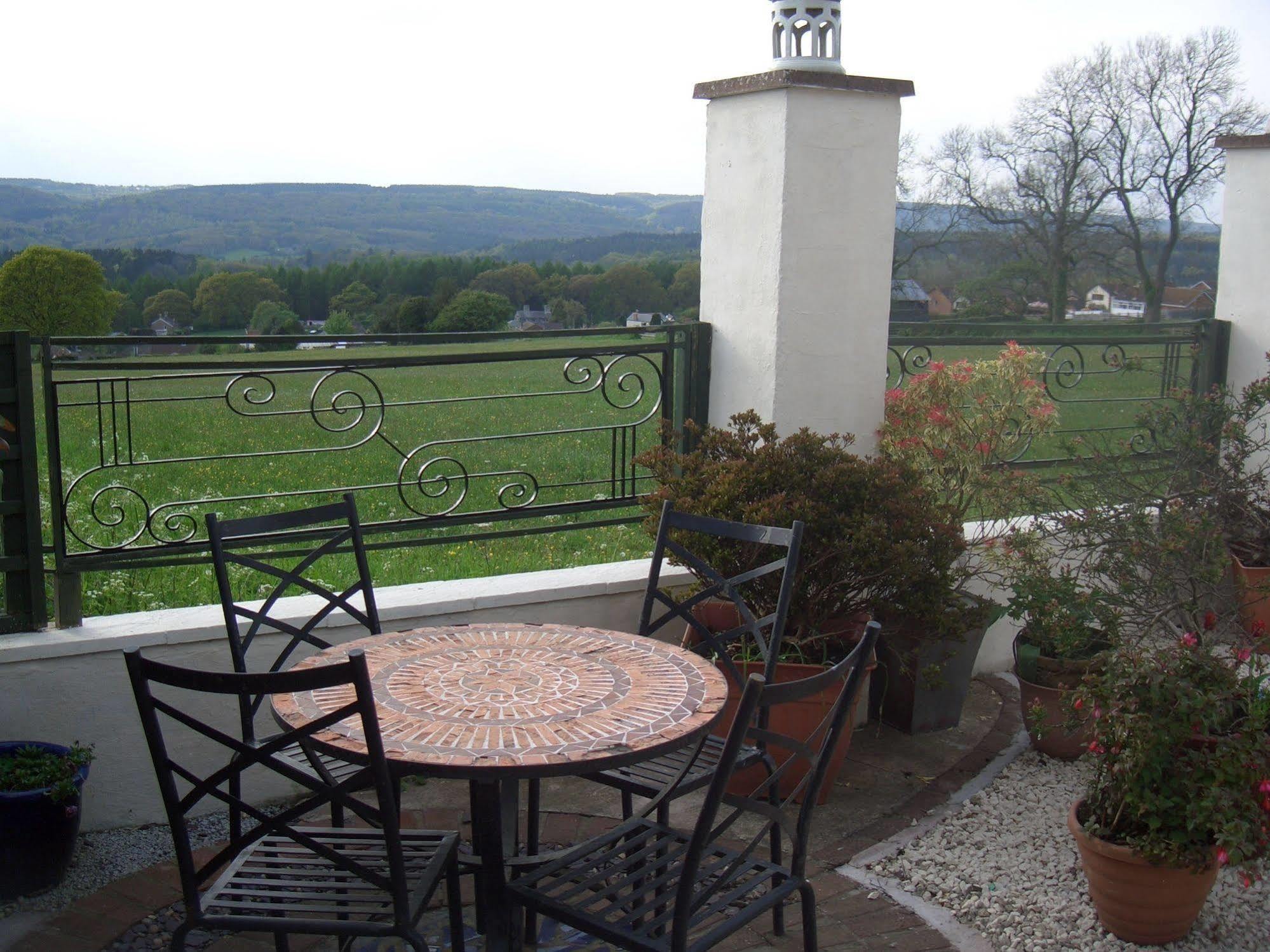 Dean Valley Panorama Bed & Breakfast Lydney Kültér fotó